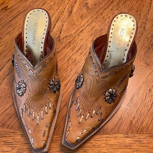 Western Boot slides - Real Leather size 6 BCBG